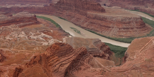 Green River in Canyon Lands