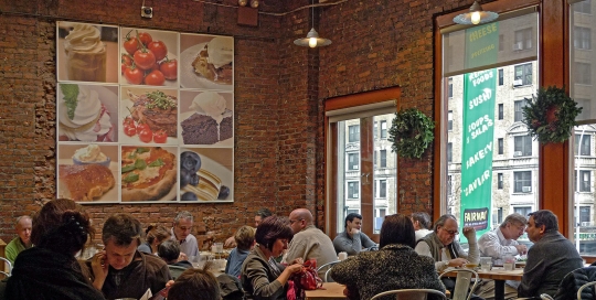 Cafe at Fairway Market 74th Street